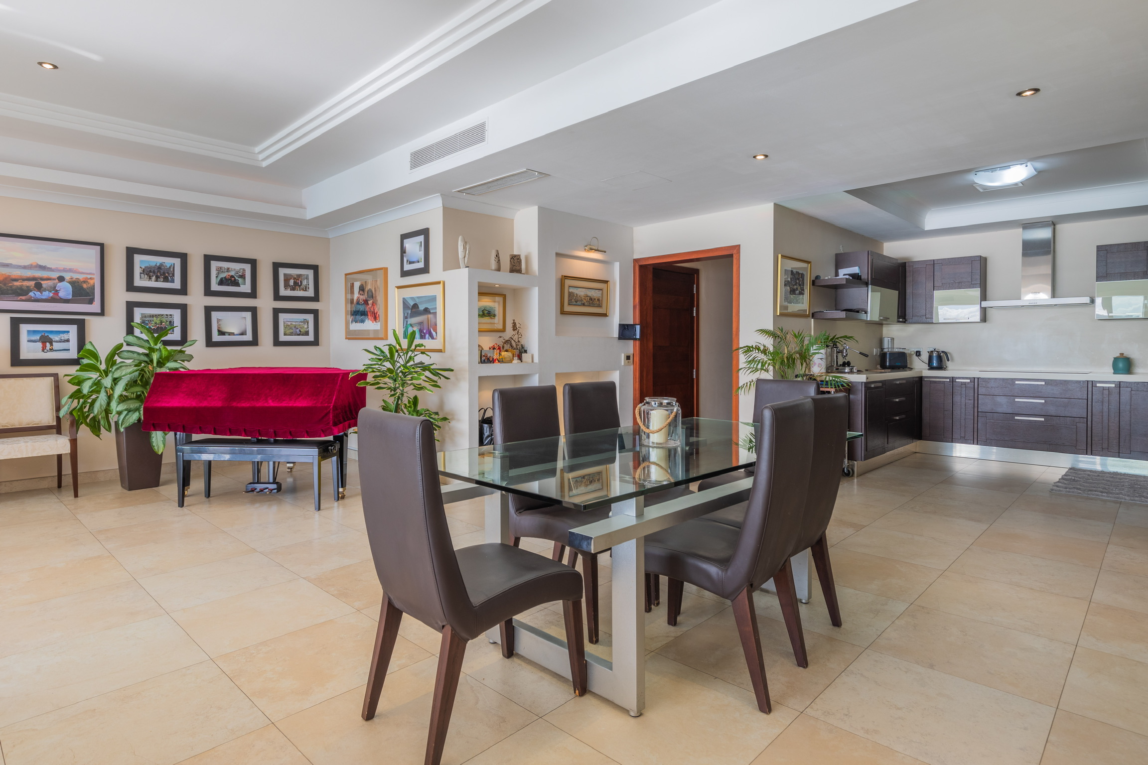 4 BEDROOM SLIEMA SEAFRONT